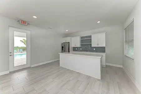 Reflection Villas at Watercolor Place by Medallion Home in Bradenton - image 7
