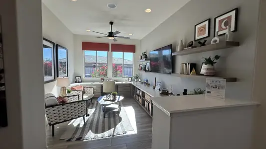 Ascent at Northpointe at Vistancia by David Weekley Homes in Peoria - photo 41 41