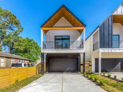 Modern Farmhouses by Owais Developments in Houston - photo 1 1