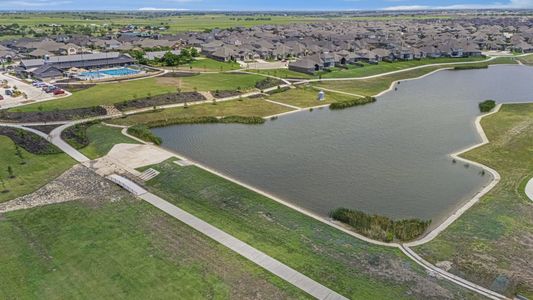 The Grove at Blackhawk by Chesmar Homes in Pflugerville - image 13