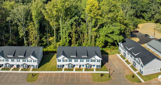 Pendleton Glenn by McGuinn Homes in Pendleton - image