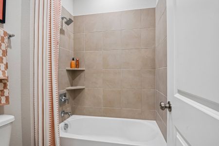 The Estates Collection at Overland Grove 36