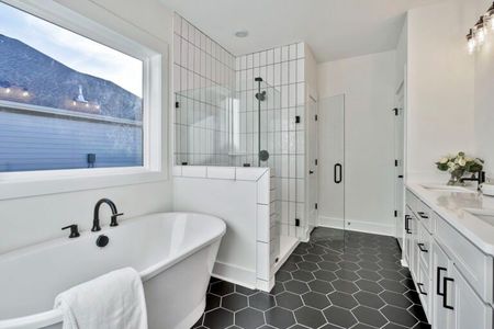 Laurel Park by Phillips Builders in Hendersonville - image 10