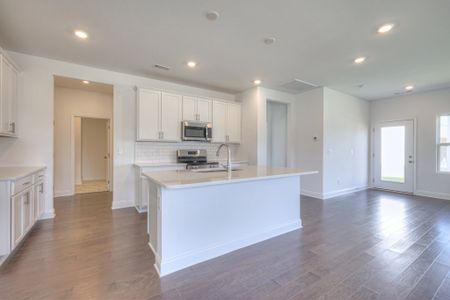 Dorris Farm Single Family - Landon Collection by Goodall Homes in White House - image 7