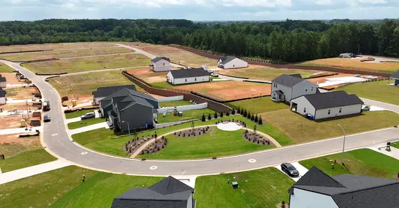 Middleton Farms by Ashton Woods in Middlesex - image