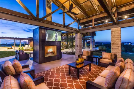 Headwaters 80' - Executive Series by David Weekley Homes in Dripping Springs - image 4