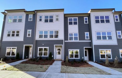 Context at Oakhurst by Tri Pointe Homes in Charlotte - photo 8 8