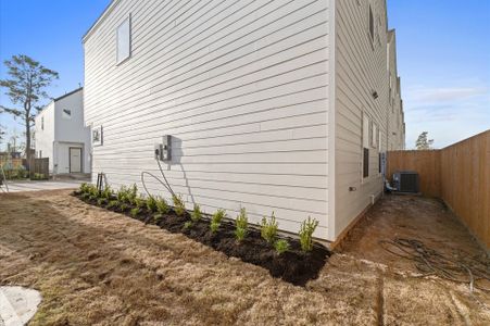 Highland Gardens by Faircroft Homes in Houston - image 4