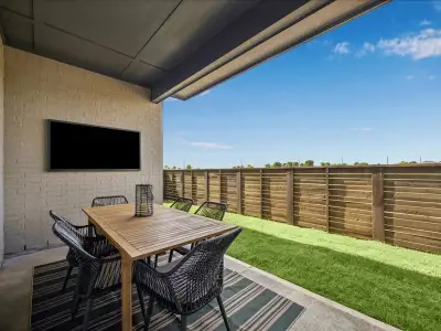Indigo by Autograph Homes in Richmond - image 4