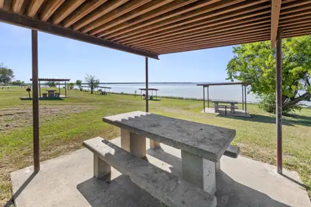 Lake Breeze by UnionMain Homes in Lavon - image