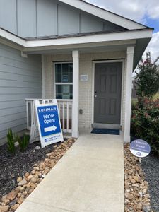 Knox Ridge by Lennar in Converse - photo 16 16