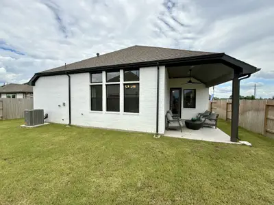 Oakwood Estates by DRB Homes in Waller - image 4