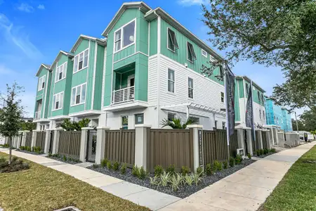 Grand Central Townhomes by David Weekley Homes in St. Petersburg - photo 0