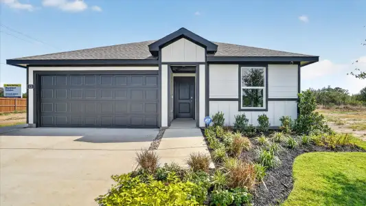 Blackbird Estates by D.R. Horton in Mineral Wells - image