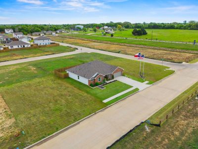 Courtland Place by Century Communities in Cleburne - image