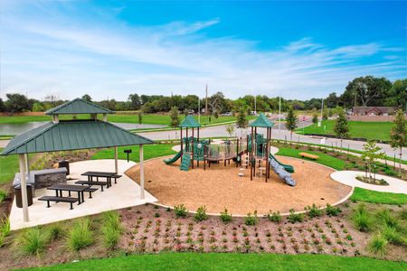 Seven Oaks Townhomes by HistoryMaker Homes in Tomball - photo 1 1