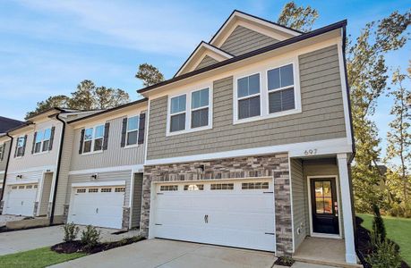 Carpenters Pointe by Beazer Homes in Cary - photo 0 0