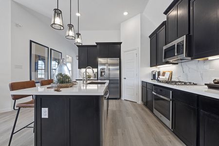 Landmark by M/I Homes in Denton - image 11