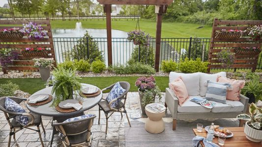 The Courtyards at Franklin Road by Epcon Communities in Murfreesboro - image