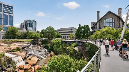 The Pearl by Lennar in Greenville - image