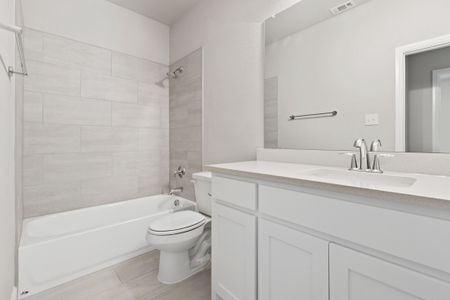 Monarch Manor by Doug Parr Custom Homes in Poolville - image 16