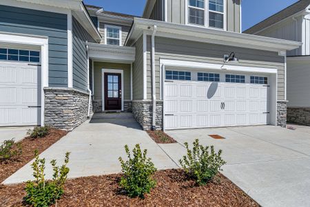 Harvest Point by Regent Homes in Spring Hill - image 15