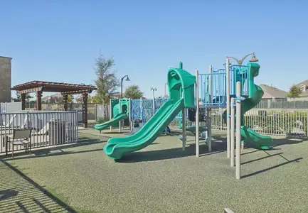 Gateway Parks by Starlight Homes in Forney - image 2