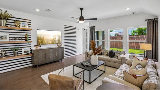 Cypress Green by DRB Homes in Hockley - image 10