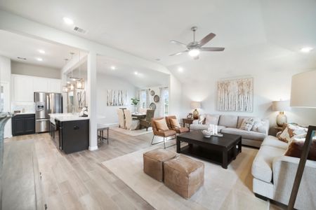 Amira by Beazer Homes in Tomball - image 12