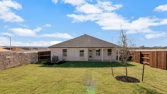 Bar W Ranch by D.R. Horton in Leander - photo 30 30