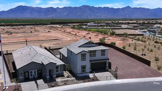Upper Canyon by D.R. Horton in Phoenix - image