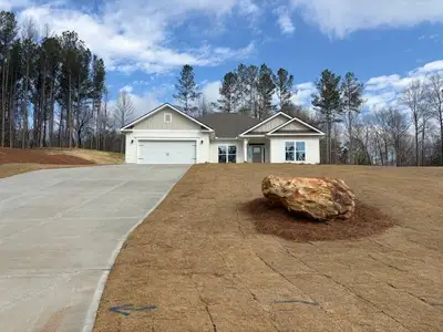 Eagle Heights by Adams Homes in Maysville - image 16
