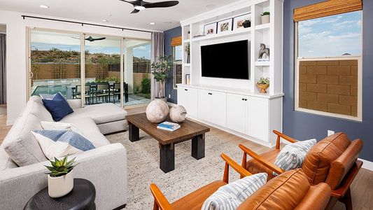 Saddleback Encore 4