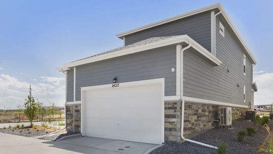 Windler Single Family Homes by DRB Homes in Aurora - image 3