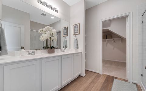 Austin Point by CastleRock Communities in Richmond - image 14