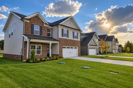 Salem Oaks by Goodall Homes in Rockvale - image 10