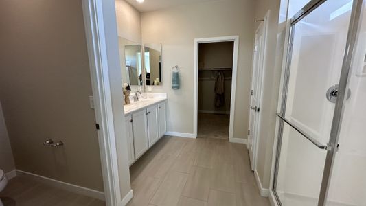 Sunrise – Canyon Series by Landsea Homes in Surprise - photo 16 16