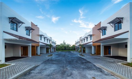 Alphaville Townhomes by Alphaville Development in Florida City - photo 3 3