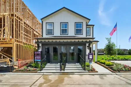 Cloverdale by Century Communities in Houston - image 3