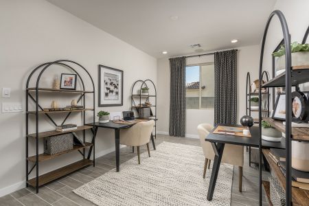 Bentridge – Peak Series by Landsea Homes in Buckeye - photo 31 31