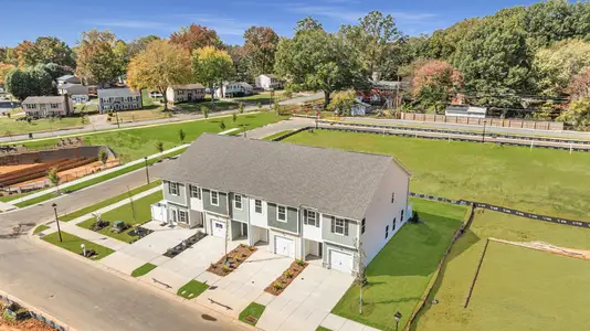 Townes at Ribbon Walk by Dream Finders Homes in Charlotte - image