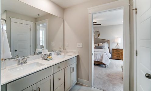 East Main Townes by Eastwood Homes in Spartanburg - image 18