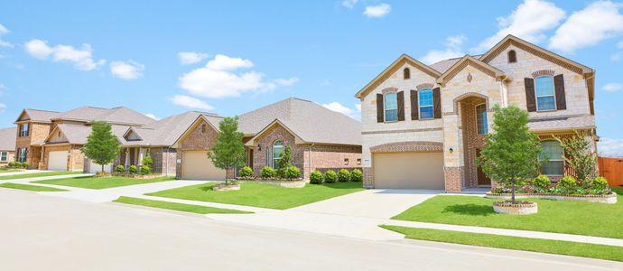 Riverplace - Brookstone Collection by Lennar in Garland - photo 0