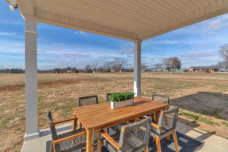 Collin's Place by Harney Homes in Decherd - image 10