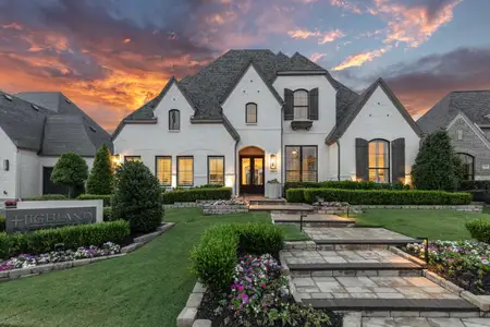 Mustang Lakes: 60s Model and Quick Move-Ins - image