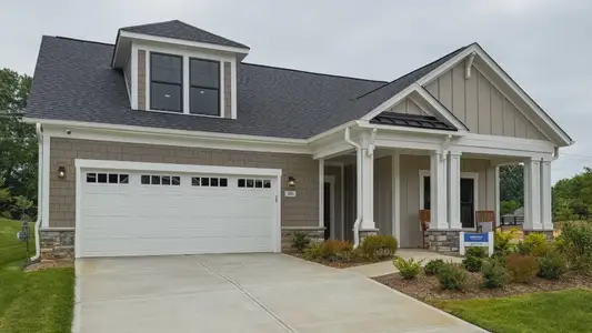 The Courtyards at Hodges Farm by Epcon Communities in Charlotte - image