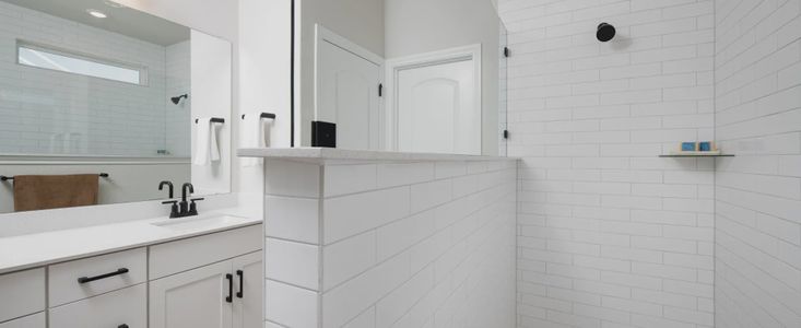 Covered Bridge by Ashton Woods in Hutto - image 13