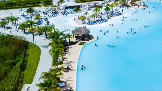 Brightwater Lagoon: Executive Homes 18