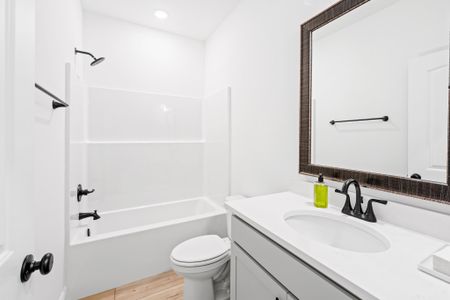 Eagle Pointe by DSLD Homes in Pensacola - image 16