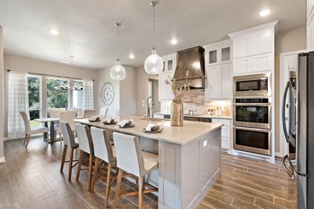 Vintage Oaks by Doug Parr Custom Homes in Weatherford - image 7